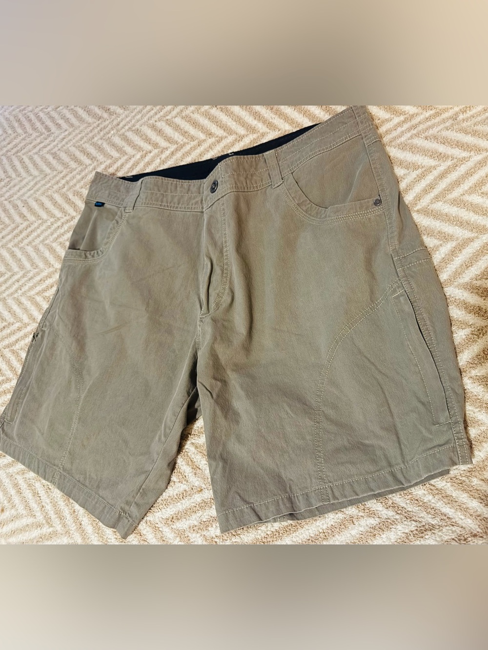 Kuhl Men's Olive Green Outdoor Shorts